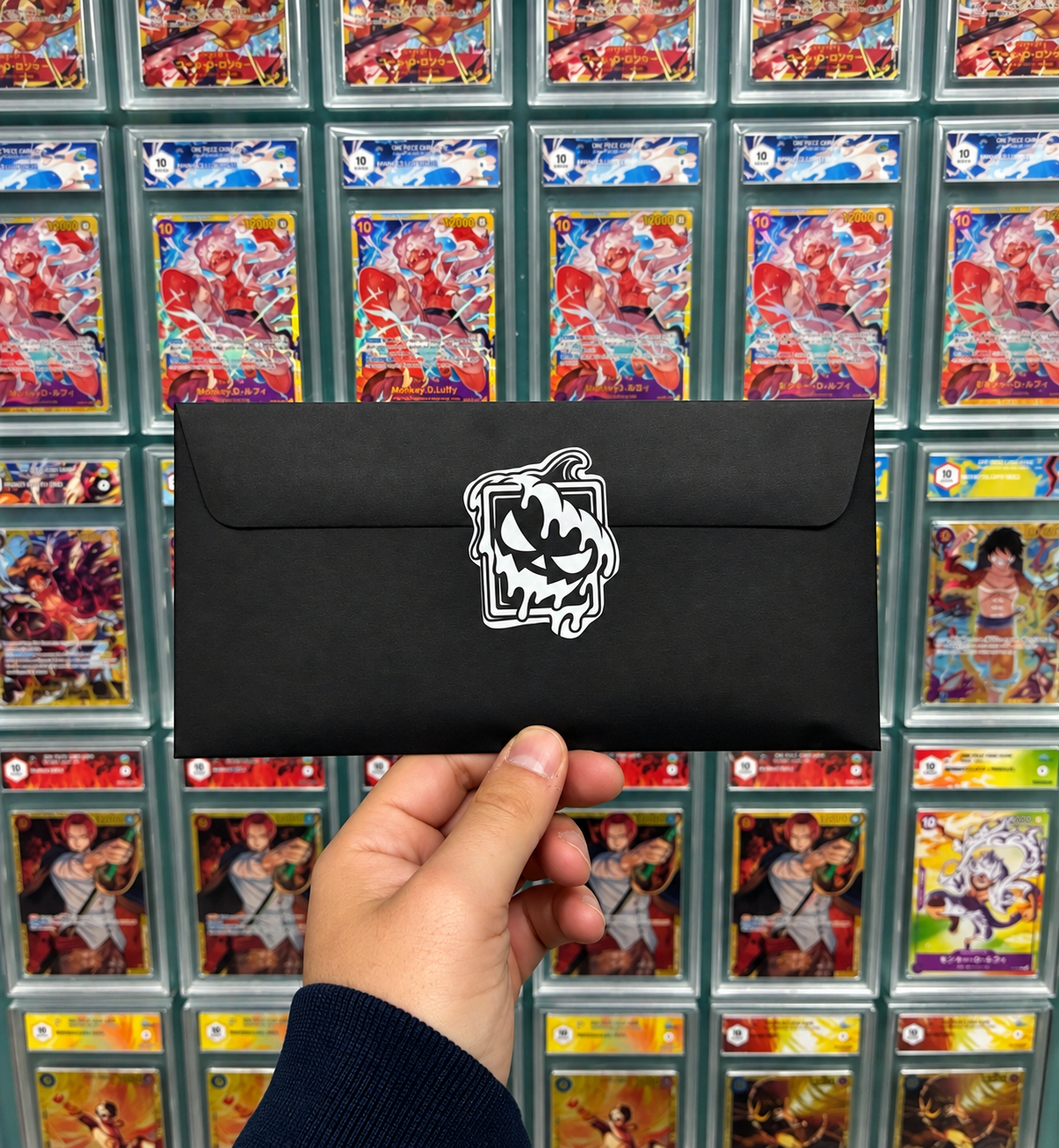 Mistery Box Halloween One Piece